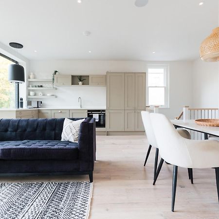 Modern & Bright Luxury London Apartment In Honor Oak Exterior foto